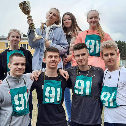 Победа в легкоатлетической эстафете, посвященной Дню Победы!